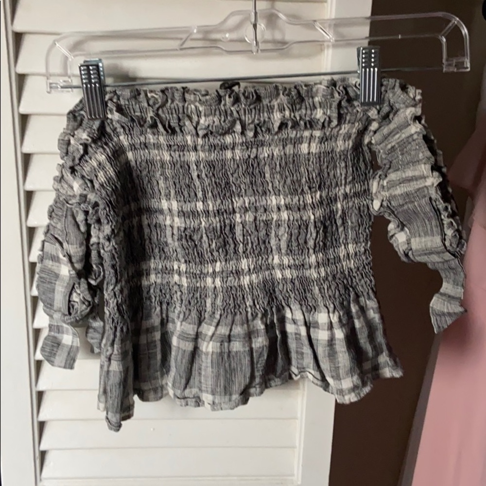 Grey and white plaid top